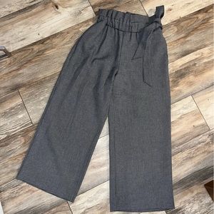 Women’s houndstooth trousers